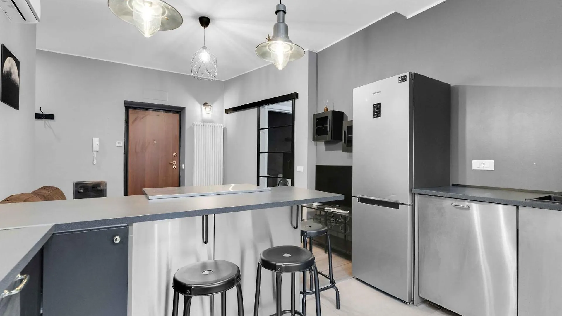 Via Rosmini House Apartamento Milão Itália